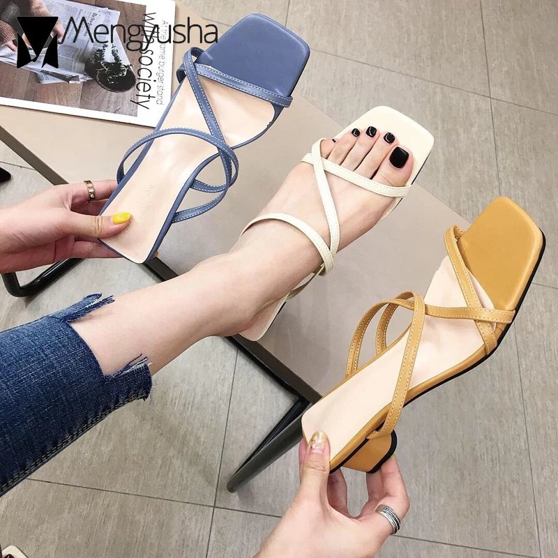 

European Designer Cross Band Slippers Woman Med-High Heels Cozy Slides Flip Flops Ladies Square Toe Shoes Narrow Band Sandals