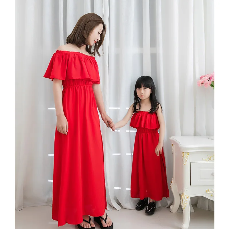 

Mother Daughter Evening Dresses Princess Sleeveless For Girls Clothes Party Dress Beach Chiffon Red Summer Casual Dress 2019 New