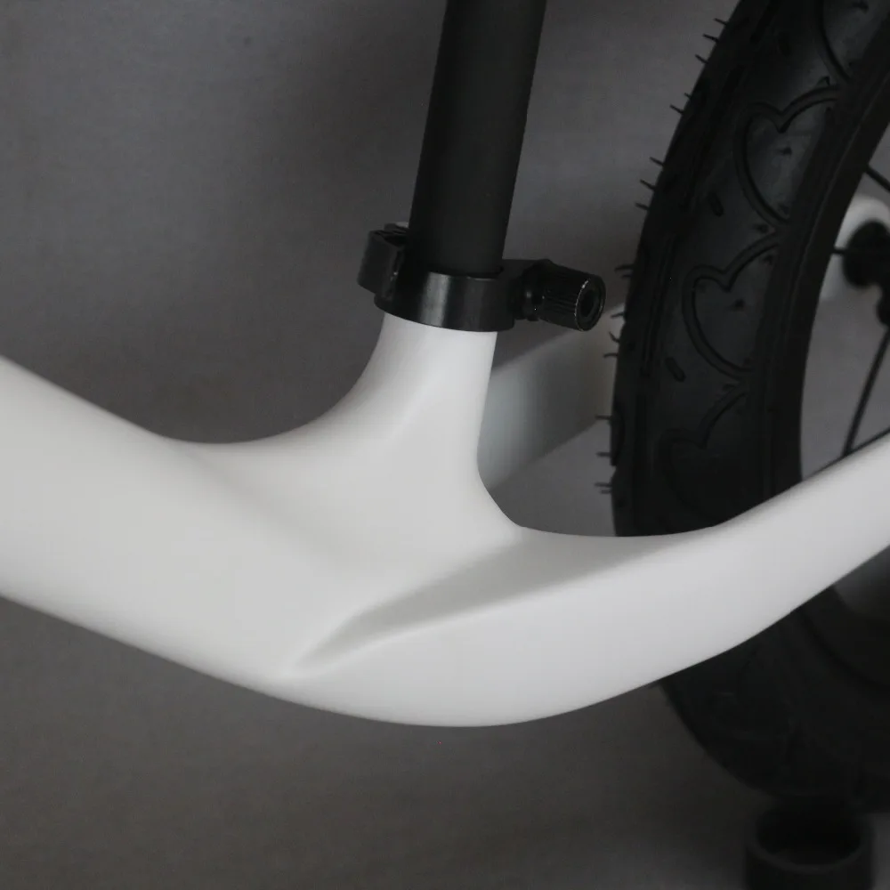 Children's balance bike is suitable for 2 ~ 6 year old full carbon fiber complete children's bike can be customized paint color Children's balance bike is suitable for 2 ~ 6 year old full carbon fiber complete children's bike can be customized paint color