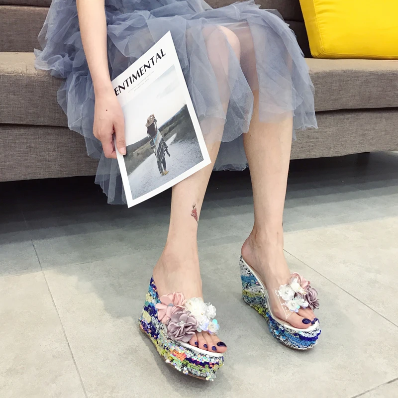 

Ladies High Heels Wedges Slippers Flowers Transparent Flip Flops Bling Sequin Platform Sandals Shales For Women Beach Slippers