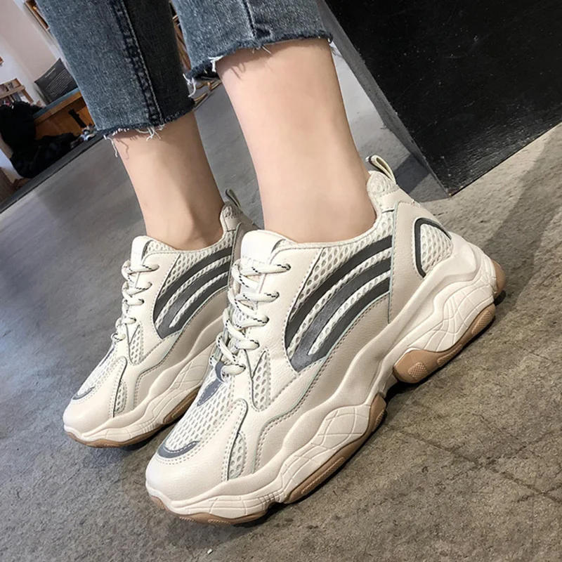 

Breathable Sneakers Female Students Wild Track Shoes Fitness Net Women Shoes Vogue Table Tennis Shoes Sneakers