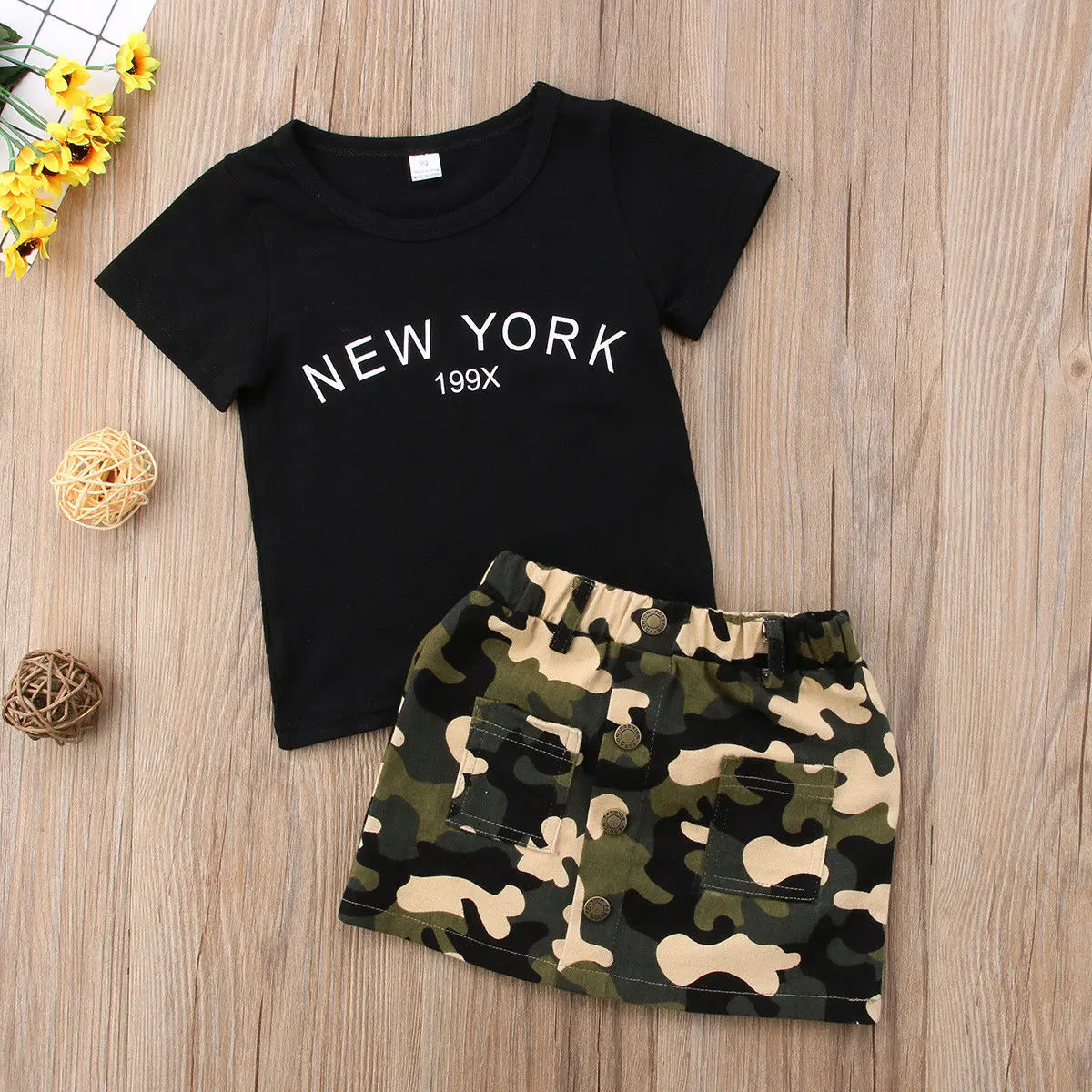 

Fashion Letter Short Sleeve and Camouflage Skrit For Toddler Girl