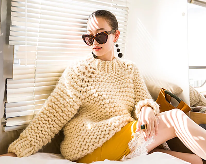 Зимний чистый ручной женский утолщенный свободный свитер с высоким воротом большой размер грубые линии ультра-толстый ручной свитер белый женский свитер
