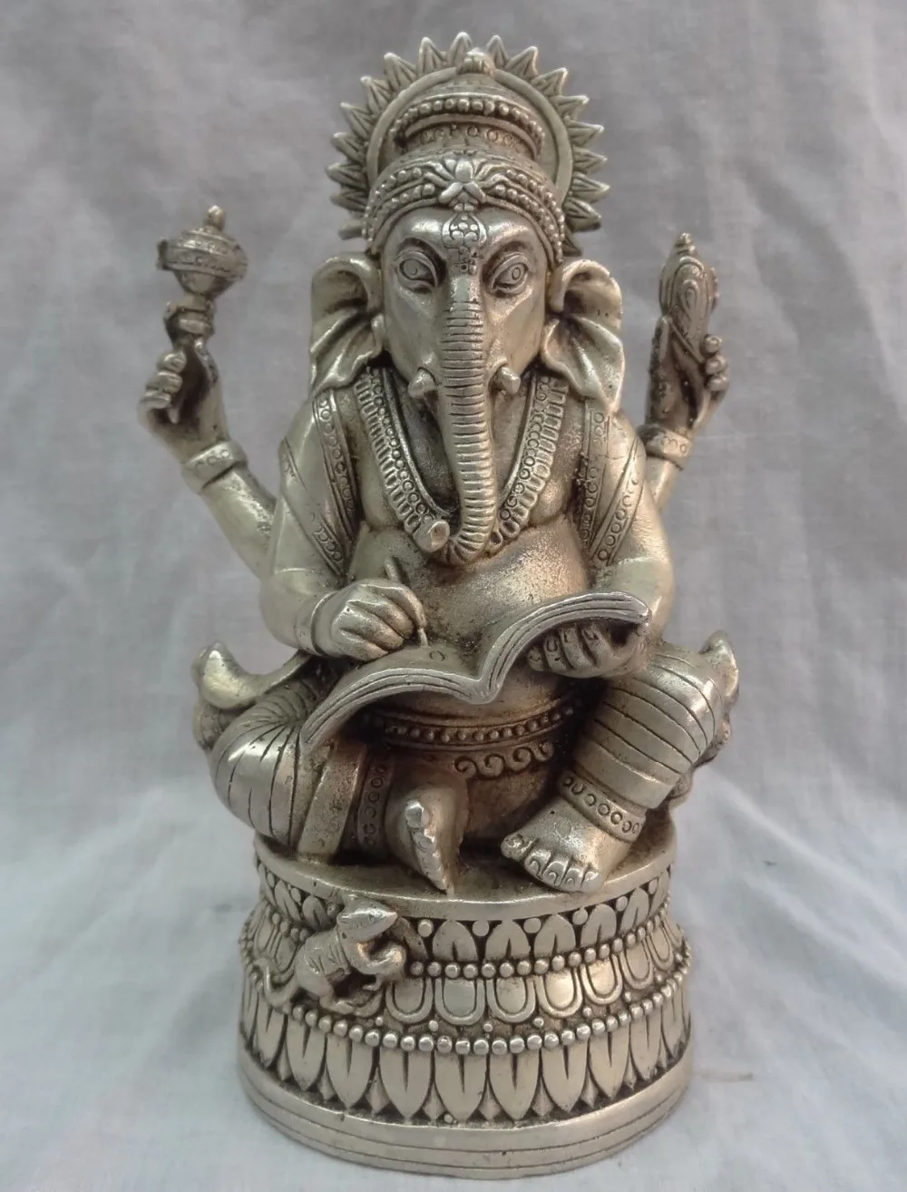 

002842 Tibet Silver 4 Arms Ganapati Ganesh Lord Ganesha Buddha Brass Coin Mouse Statue