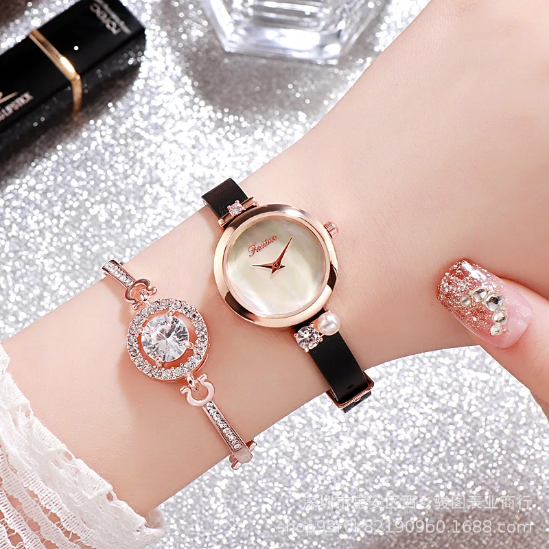 

2019 new leather fashion minimalist with diamond English watch waterproof women's wristwatch