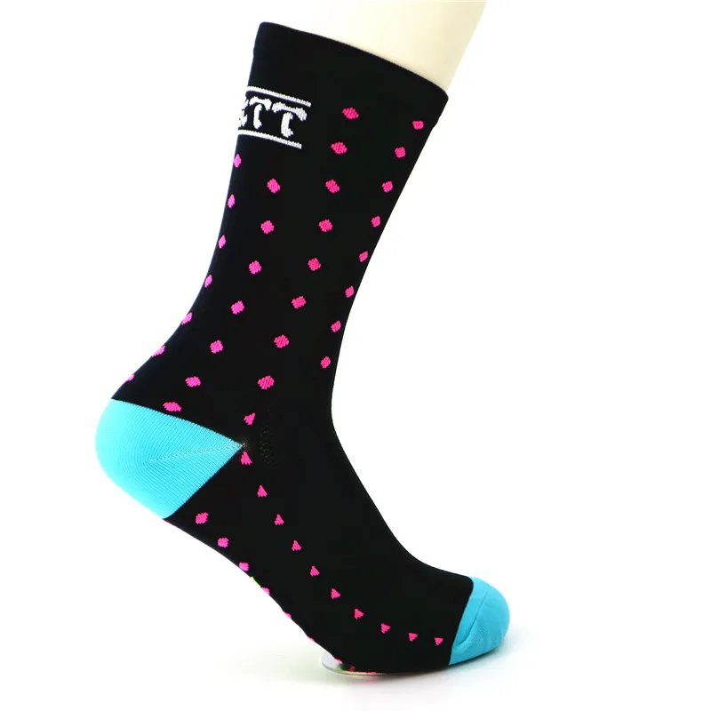 YF& TT, высокое качество, профессиональные брендовые дышащие спортивные носки для шоссейного велосипеда, носки для спорта на открытом воздухе, гоночные велосипедные носки - Цвет: Красный