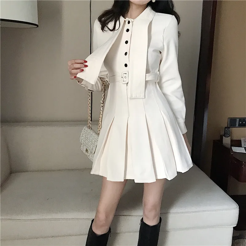 

CBAFU vintage pleated mini dresses women pleated dress with belt designer single button robe retro female party vestidos D554