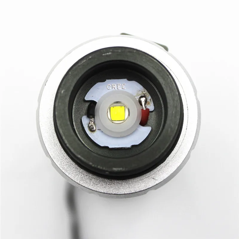 Stepless Dimming Diving flashlight DL0010 (10)