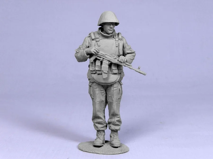 1/35 Scale Unpainted Resin figure Modern Russian infantrymodern
