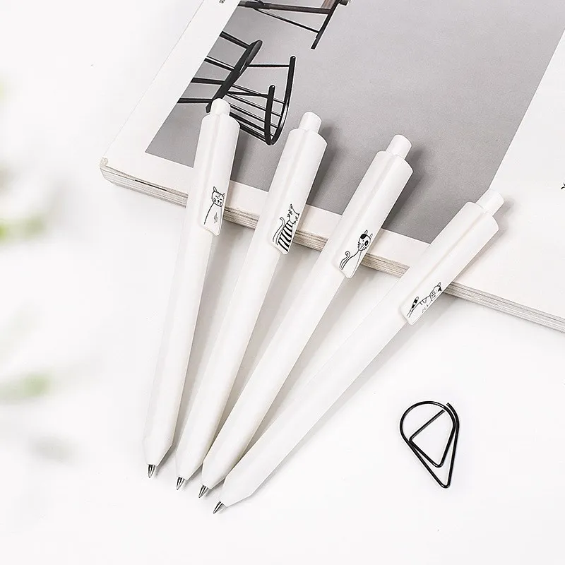 

4 Pcs/lot Cute Gel Pen Japanese Cartoon Cat Triangle Design 0.5mm Ballpoint Black Color School Pens Creativei Office Supplies