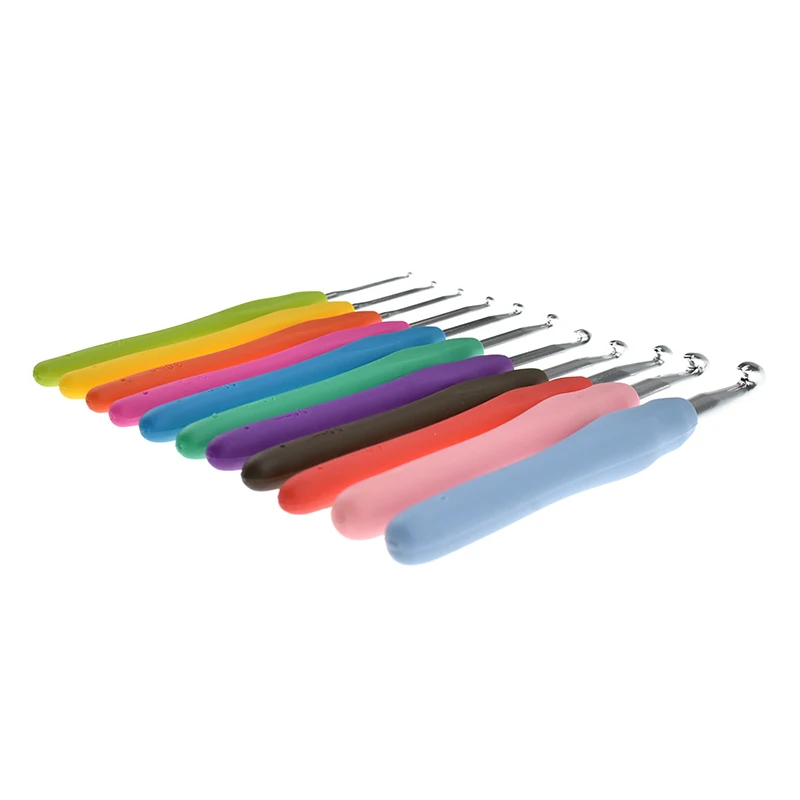 New-12pcs-Mix-Crochet-Hooks-Set-Ergonomic-Handles-With-10-pcs-Knitting-Clips-Yarn-Needles-Crochet (4)