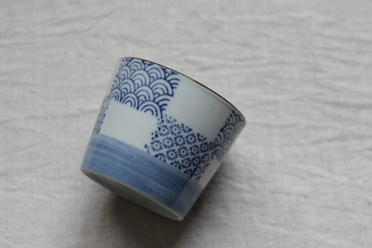 Японский стиль керамическая чайная чашка гречневая лапша кружка с ручной росписью синяя крашеная кофейная чашка китайская синяя и белая фарфоровая чашка - Цвет: 1