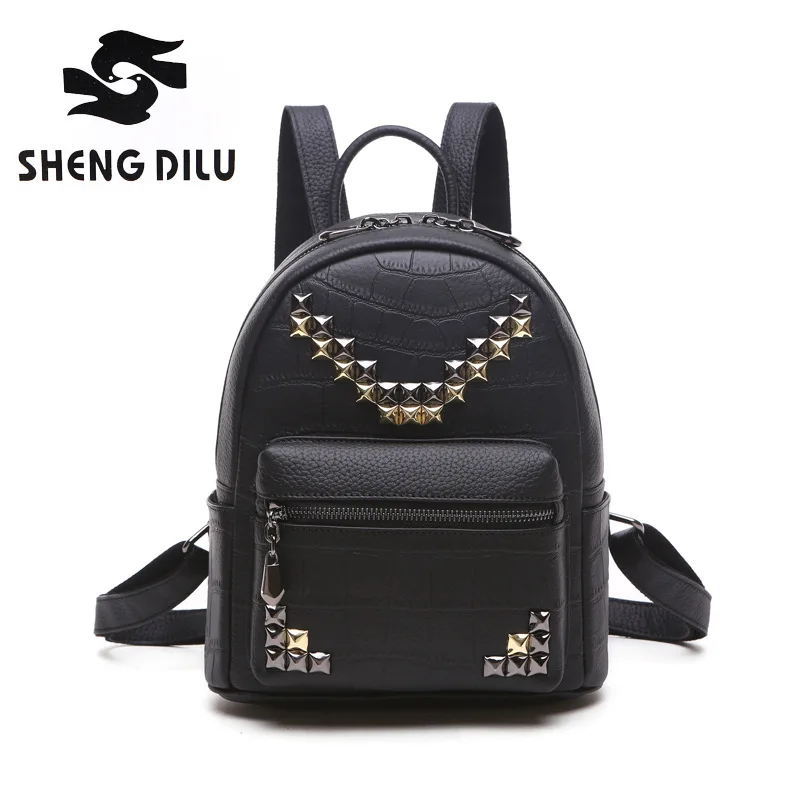 NEW Fashion Genuine Leather Backpack Rivet Women Bags Preppy Style Backpack Girls School Bags Zipper mochila Women's Back Pack