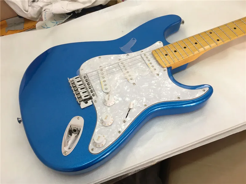 Electric guitar/2017 new blue color fen st electric guitar/guitar in china