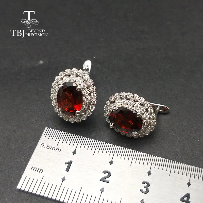 Женские серьги Гранат TBJ Клипсы из серебра 925 пробы с натуральным гранатом MOV 7*9 в
