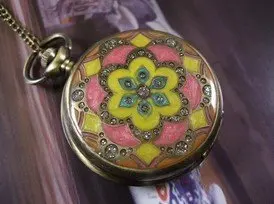 

2012 Free shipping hot sale wholesale ladies mens New colorful flower pink leaf bronze classics Pocket Watch Crystal wp018