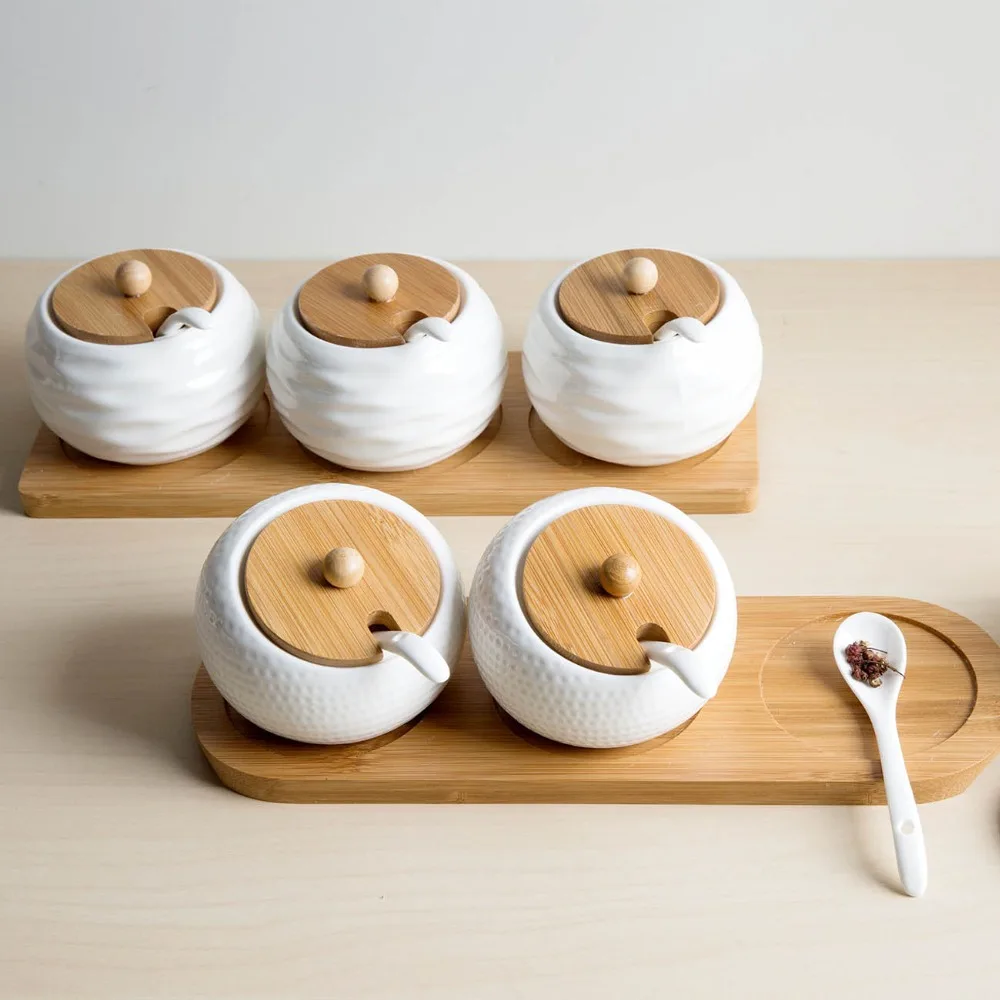 

3Pcs/Set Ceramic Spice Jar Can Seasoning Box Salt Pepper Container Spice Organizer Condiment Boxes Kitchen Pottery Cruet