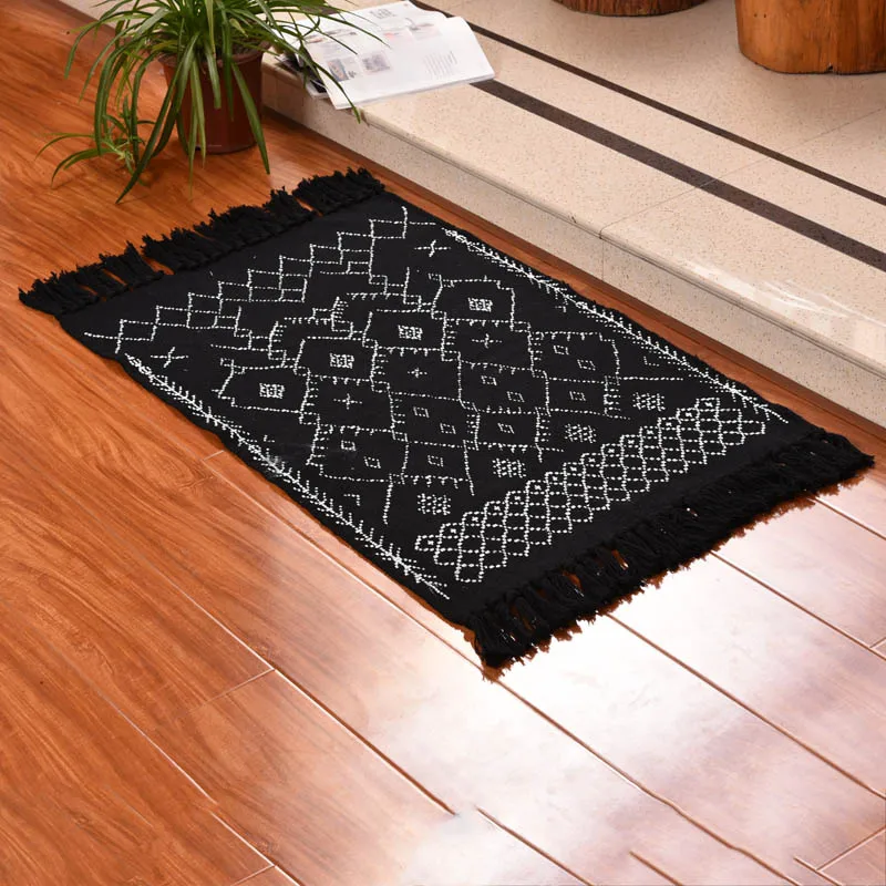 

Multi-Usage Handmade Cotton Woven Area Rug Black /Grey Geometry Floral Printing Home Decorative Carpet Tassels Design Door Mat