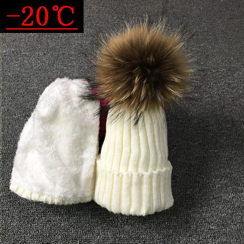 

2019 Children Real Raccoon Fur Ball hats Plus velvet Winter Hat Cap For Kids Boy Girl Warm Fur Pom Poms Ski Hat Fur Pompoms Hat