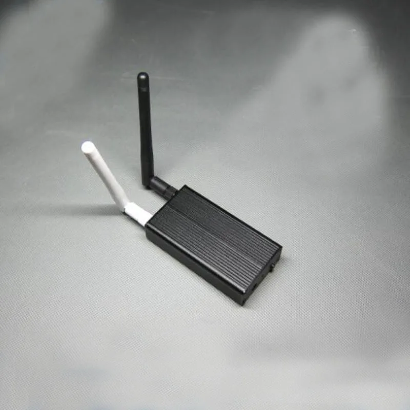 

New 5.8G Transmitter + AV To Wifi Receiver Integrated wifi Module For FPV RC Drone Aerial Photography VS RC832/Hawk Eye Mini DVR