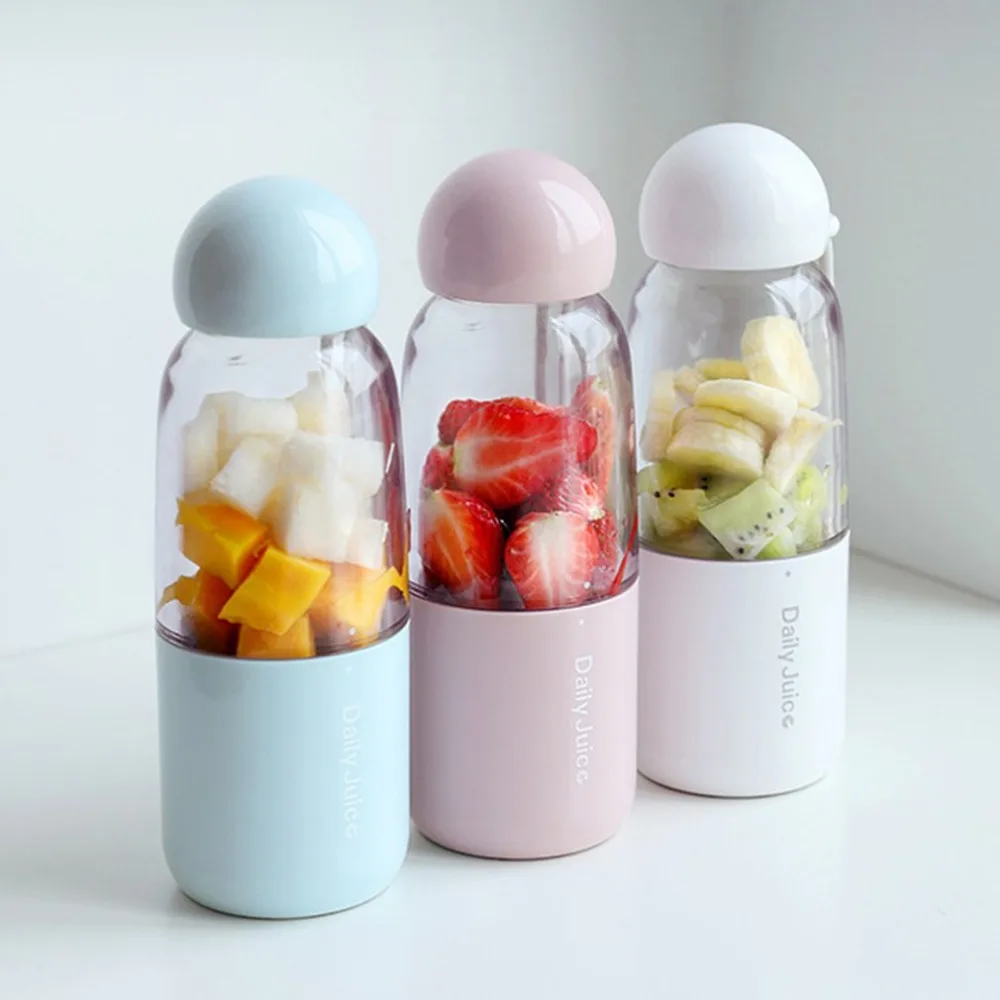 

Portable Size High Power USB Rechargeable Juicer Bottle Household Travel Handheld Fruit Juicer Machine Blender Bottle