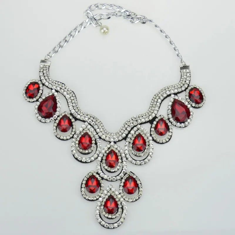

fashion Design Elegant handmade tetragonum crystal Romantic style Choker necklace & pendants for women party or wedding party
