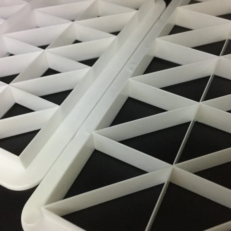 3068-4