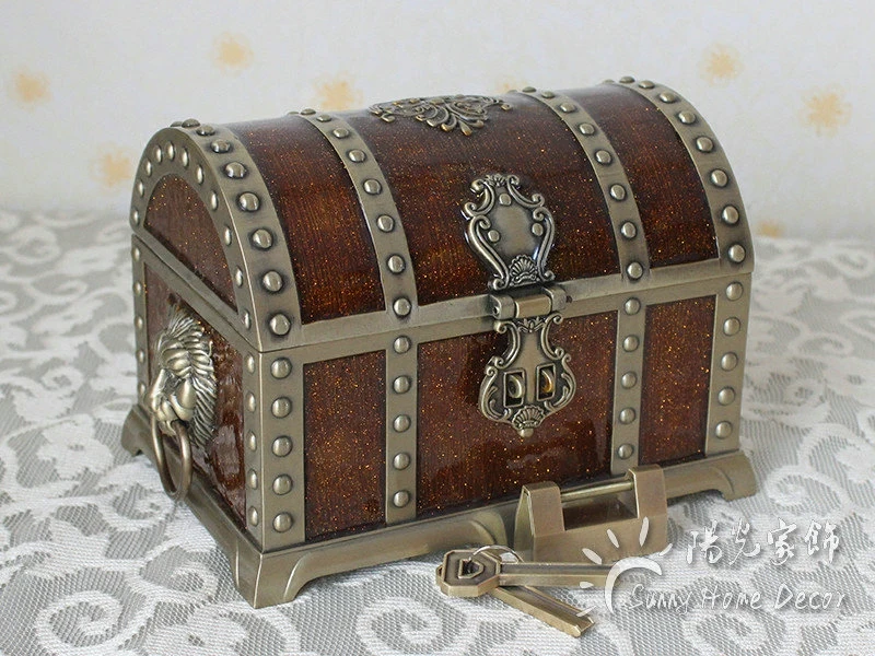 Large Size Pirates of the Caribbean Treasure Jewelry Box, Vintage