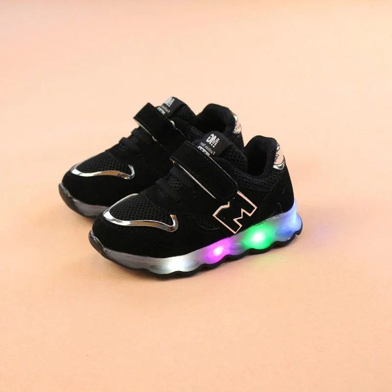 

Size 21-30Spring Basket Led Children LightedShoes Boys illuminated krasovki Luminous Sneaker Glowing Girls Sneakers