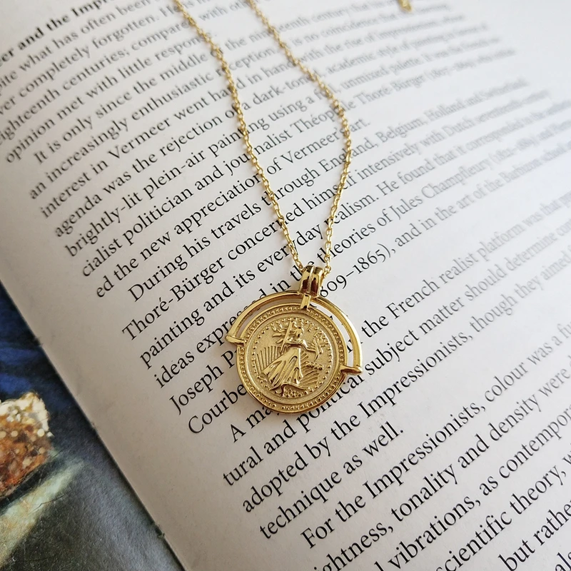 Portrait Gold Medallion Round Coin Pendant Choker Necklace Large Disc Necklace S925 Silver Personalized Necklace Boho Jewelry