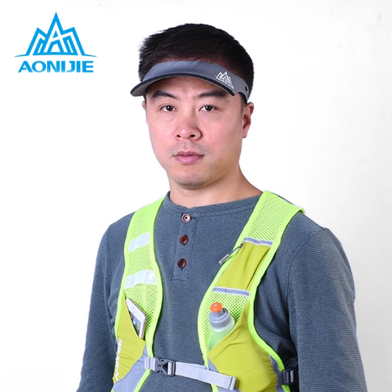 lightweight backpack for running