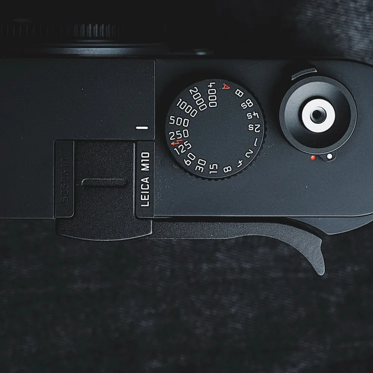 Thumb Grip Thumb Rest Hot Shoe Cover for Leica M10 Thumb Grip Thumb Rest Hot Shoe Cover for Leica M10