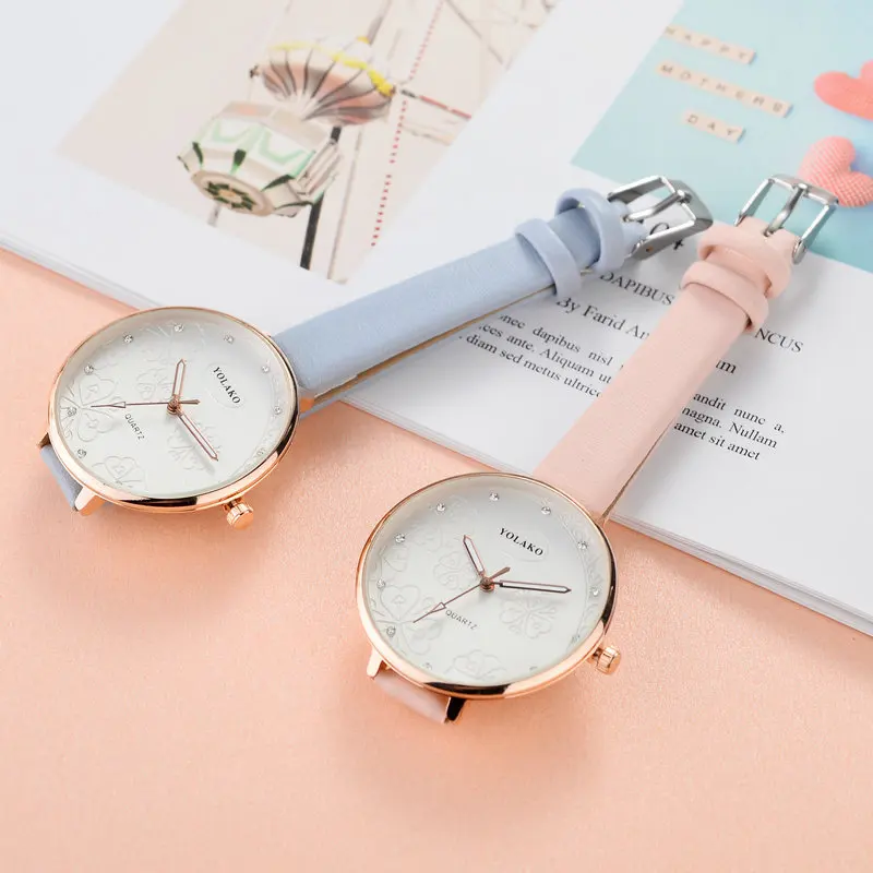 

Women Flower Pattern Wristwatches Gold Dial Luxury Leather Rhinestone Quartz Watches Clock Clover Heart ZC Diamond YOLAKO Hour