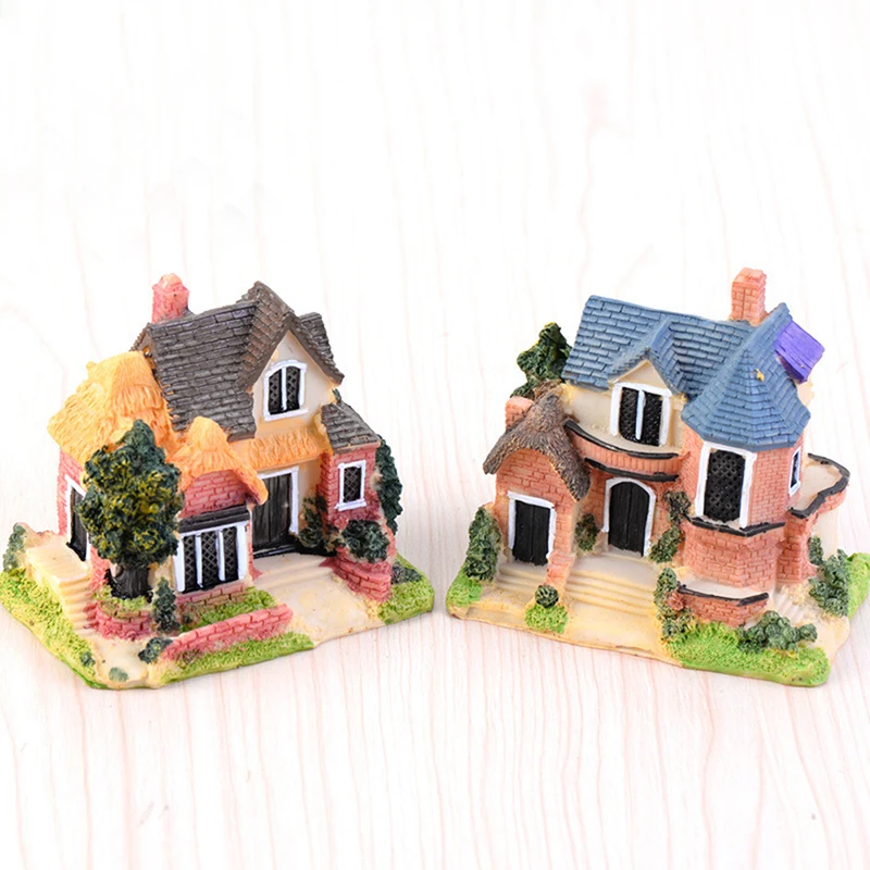 Cute 4 styles Mini Resin House Miniature House Fairy Garden Micro