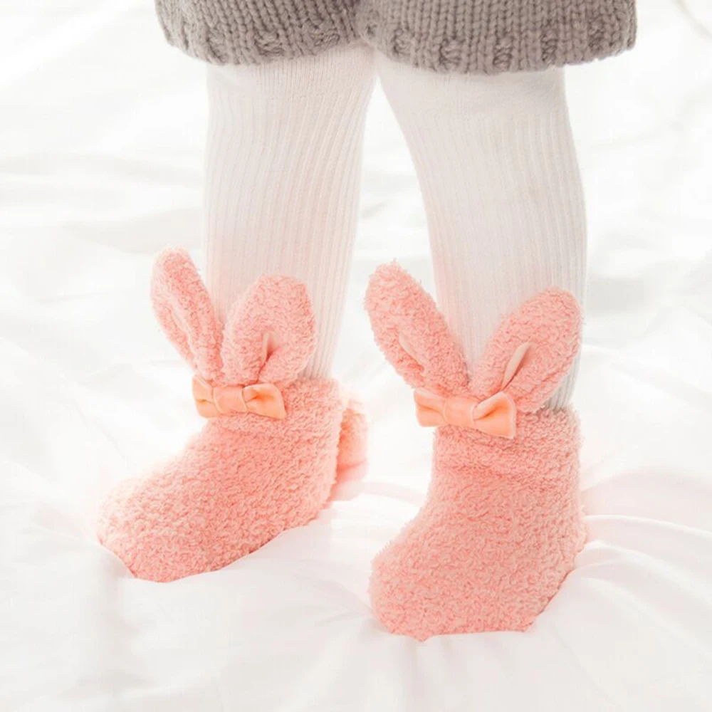 Зимние носки из кораллового флиса для новорожденного мягкий милый кролик детские носки Утолщенные мягкие милые носки с ушками S и M