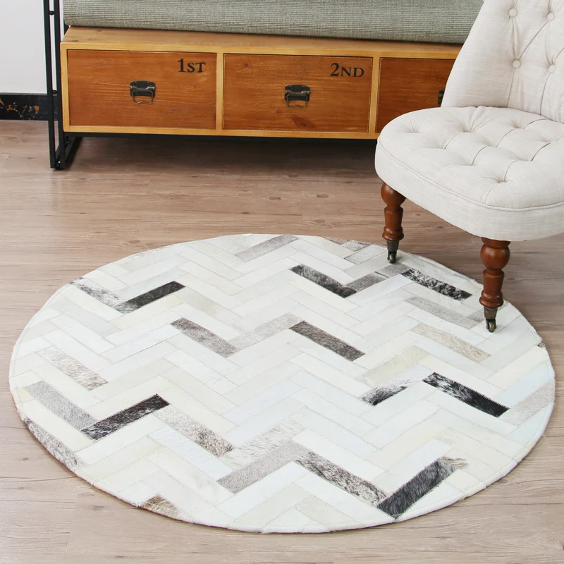 

2018 New Hand Stitching Cowhide Round Carpets The Sitting Room The Bedroom Rugs The Sofa Geometric Luxury Large Carpet.