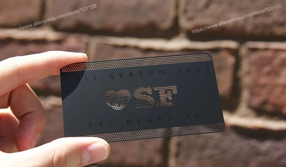 Hollow metal card production of high-grade rust steel business card metal membership card
