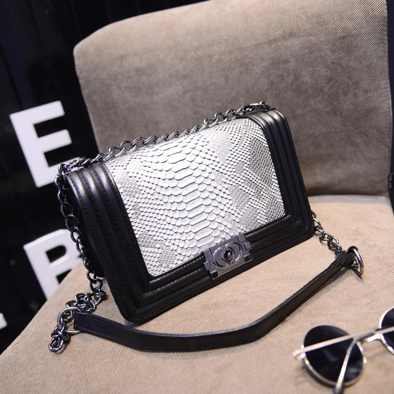 

2017 Crocodile skin Crossbody Bags Diamond Lattice Women Bag Designer Handbags High Quality Chain Ladies Women Messenger Bag