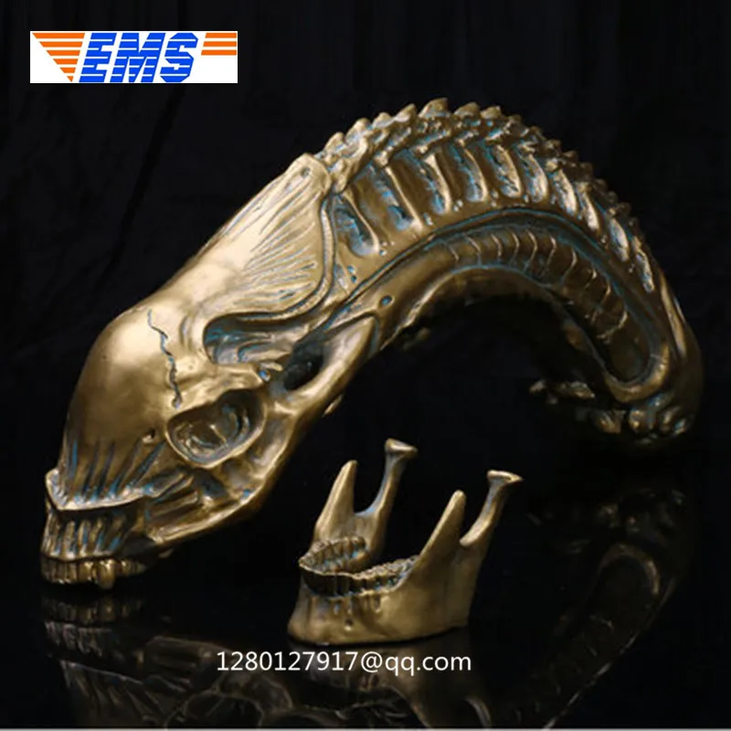 

Alien vs. Predator Alien Skull Simulation 1/1 Skull Halloween Art Craft Resin Action Figure Collectible Model Toy 20 CM Q199