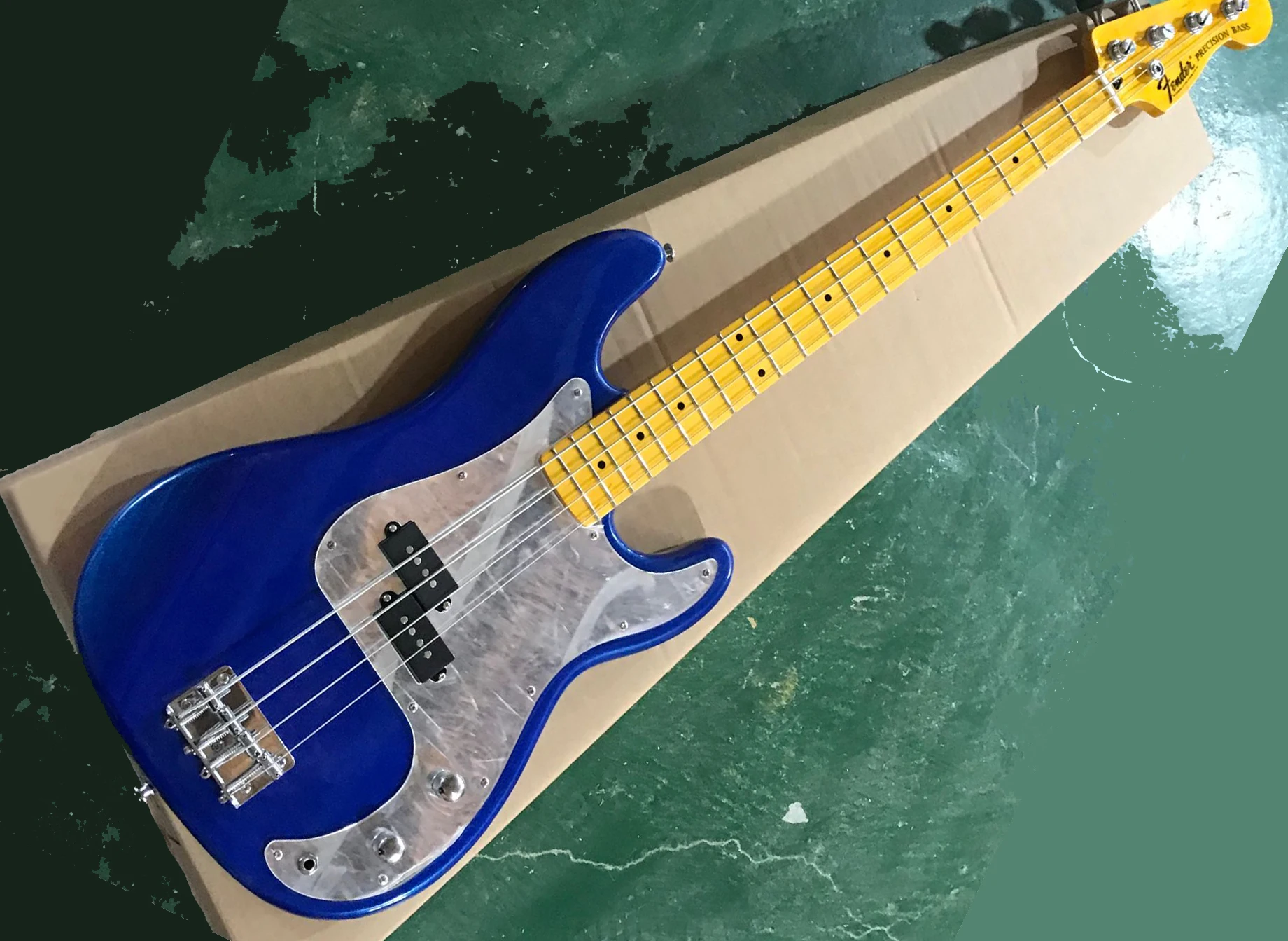 

4 Strings Metallic Blue Electric Bass Guitar with Mirror Pickguard,Maple Fretboard,Chrome Hardwares,offering customized services