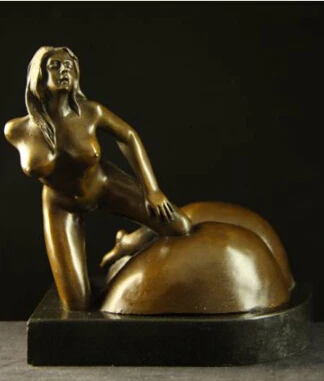 

The new soft home sculpture bronze sculpture crafts Nude