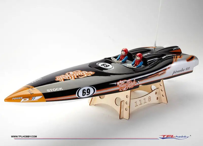 

TFL Piranha 600 Fiberglass Electric RC Racing Boat / Yacht Cruises w/ 2958 KV2881 Motor / 50A ESC