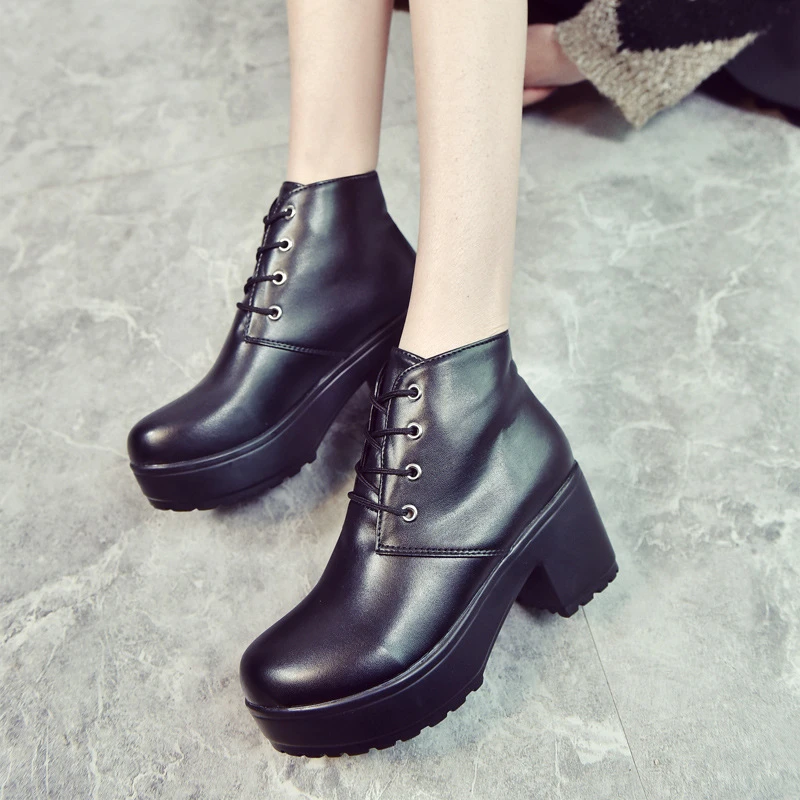 size 9 platform heels