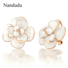 Nandudu Venta Caliente Camelia Pendientes Flor Pendiente Del Perno Prisionero Mujer Elegante Joyería de Moda Regalo E36