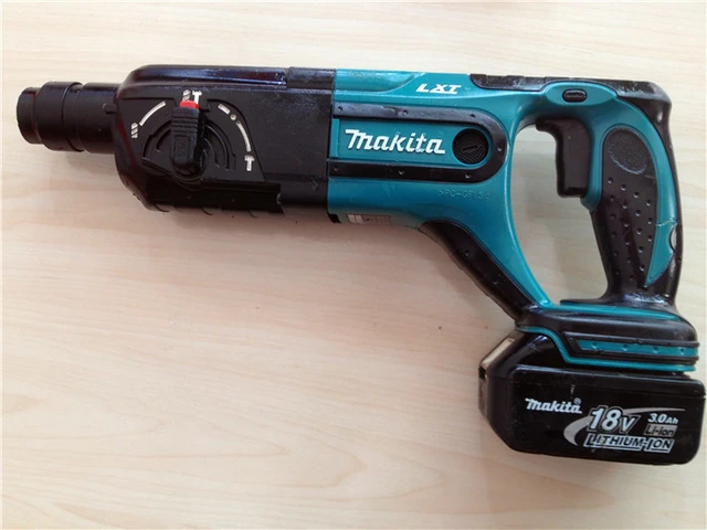 Makita 2024 bhr 240