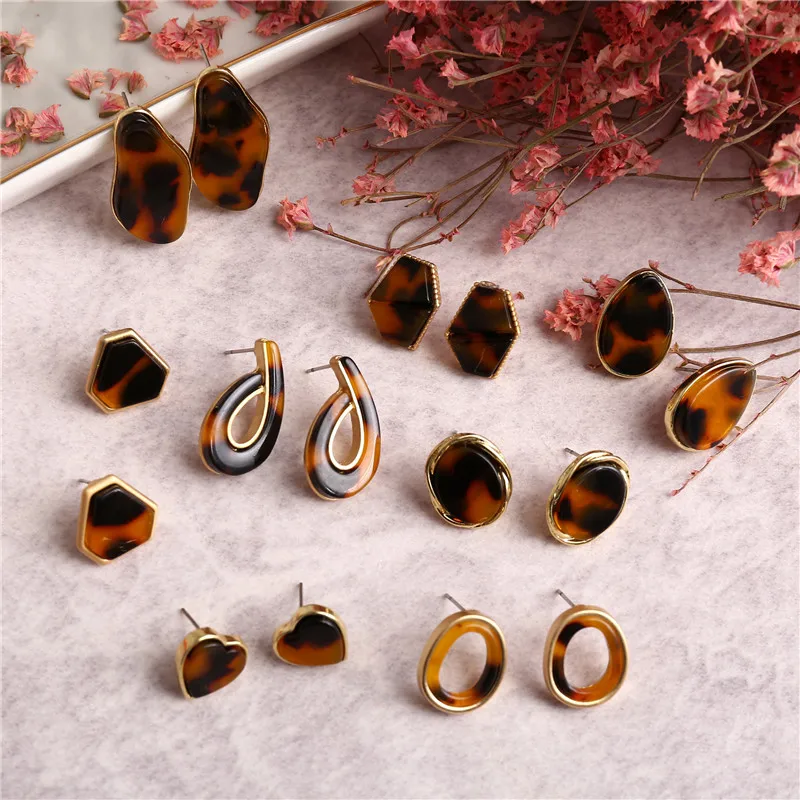 

8 Style Vintage Acrylic Stud Earrings For Women Heart Oval Geometric Irregular Leopard Print Earrings Statement Brincos Jewelry