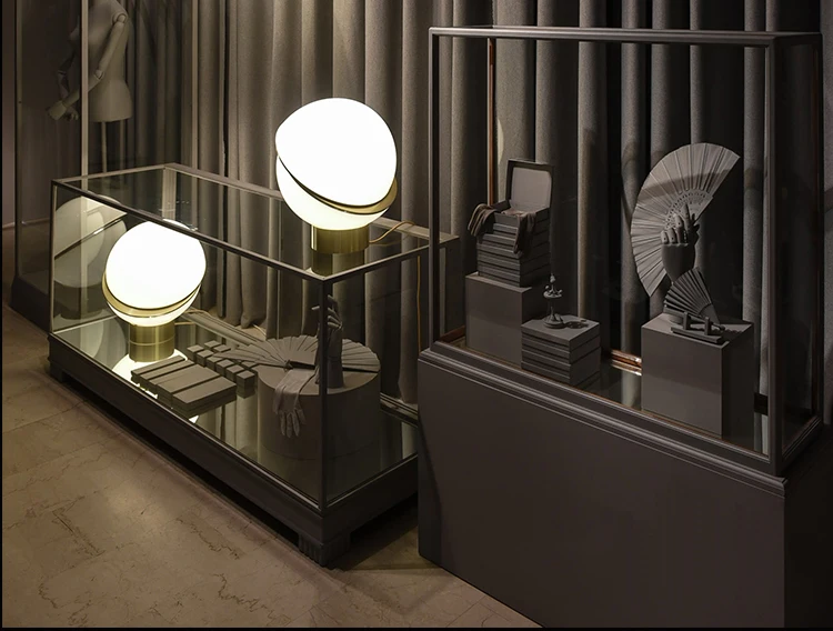 7BBD080AF78DF77341ECBA96111D22DE