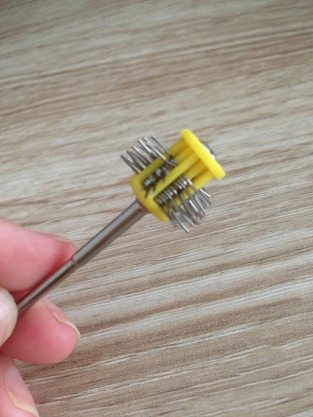 10pcs Jewelry Dental Gold Silver Metal Polishing Engraving Yellow Color Wire Dia 0.45mm ,mounted Matt Wire Brushes