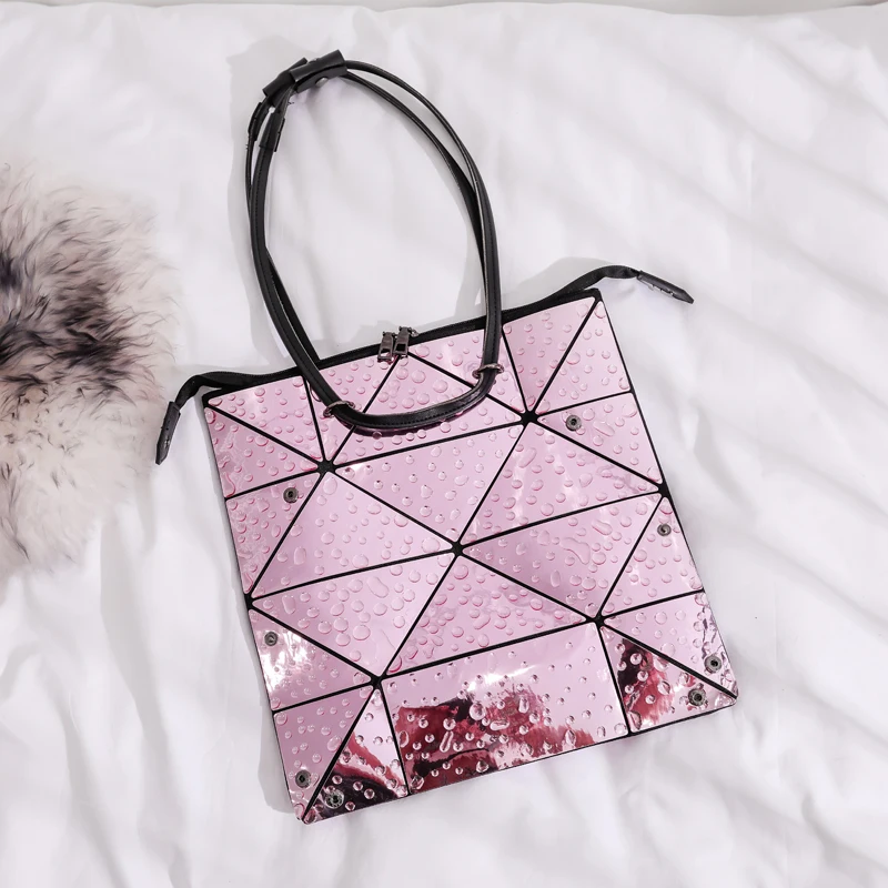 

AOU Fashion Silicone 3D Water Drop Pattern Bao Bags For Women 2019 Female Plaid Handbags Geometric Folding Shoulder Hand Bag