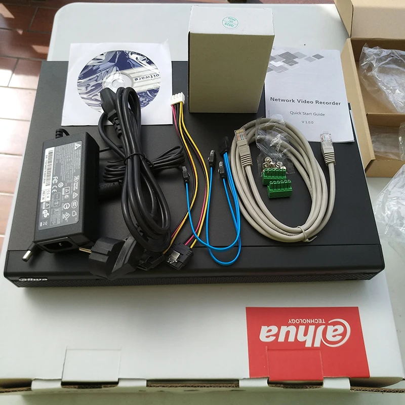 Видеорегистратор Dahua P2P NVR 16 каналов 32 канала стандартная поддержка разрешения 4K